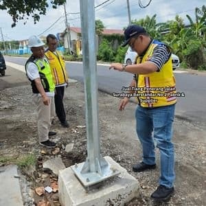 Jual Tiang Penerang Jalan Surabaya