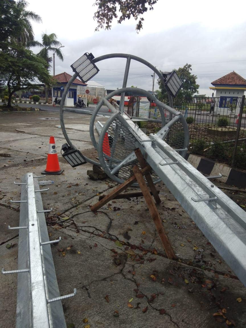 highmast papua